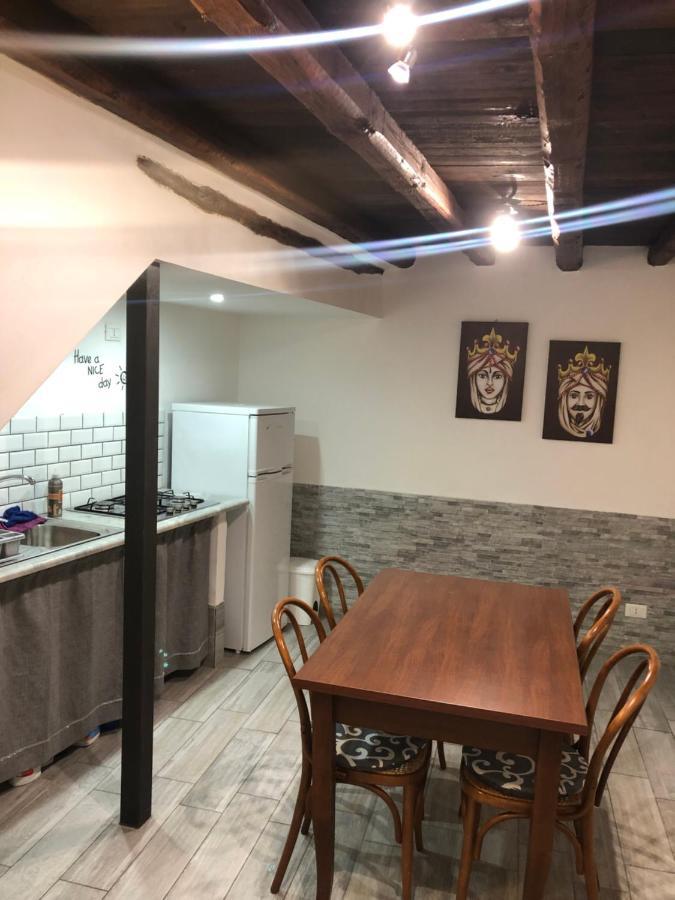 La Casetta Del Borgo Palermo Esterno foto